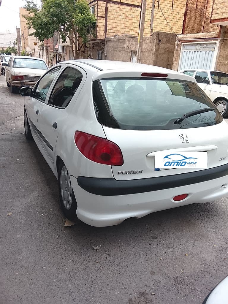 پژو ۲۰۶ تیپ ۲ - Image 1