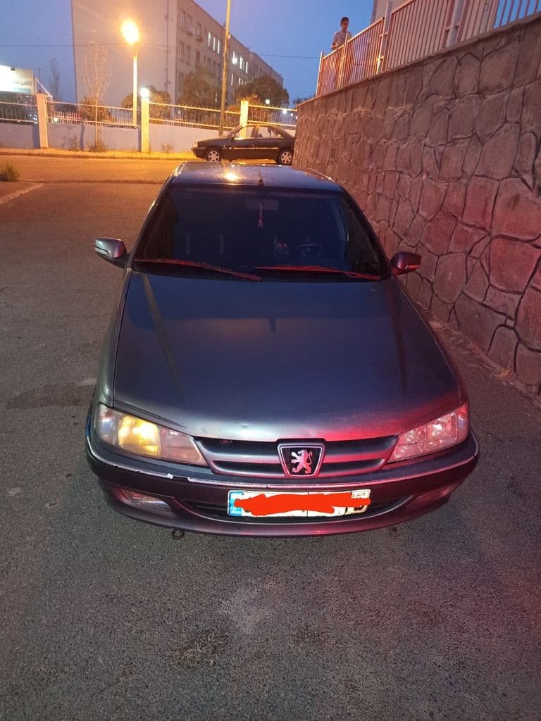 پژو پارس مدل 86 - Image 1