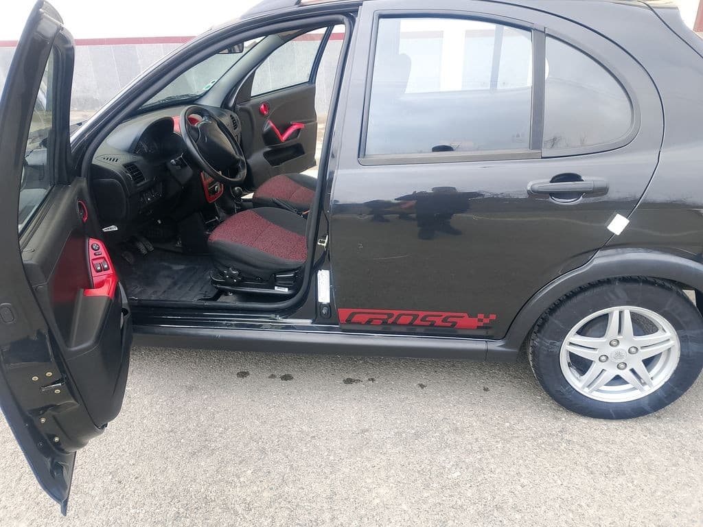 کوییک مشکی قرمز مدل ۹۹R - Image 1