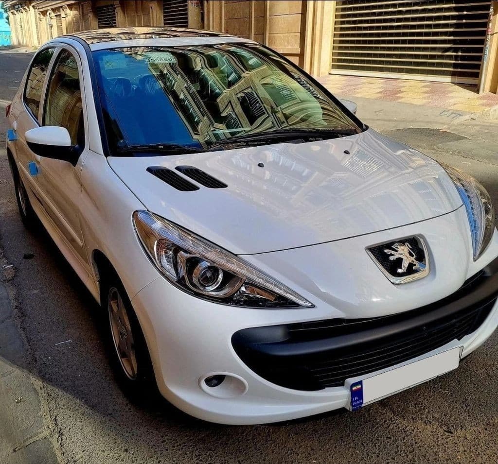 پژو ۲۰۷ مدل 1404 - Image 1