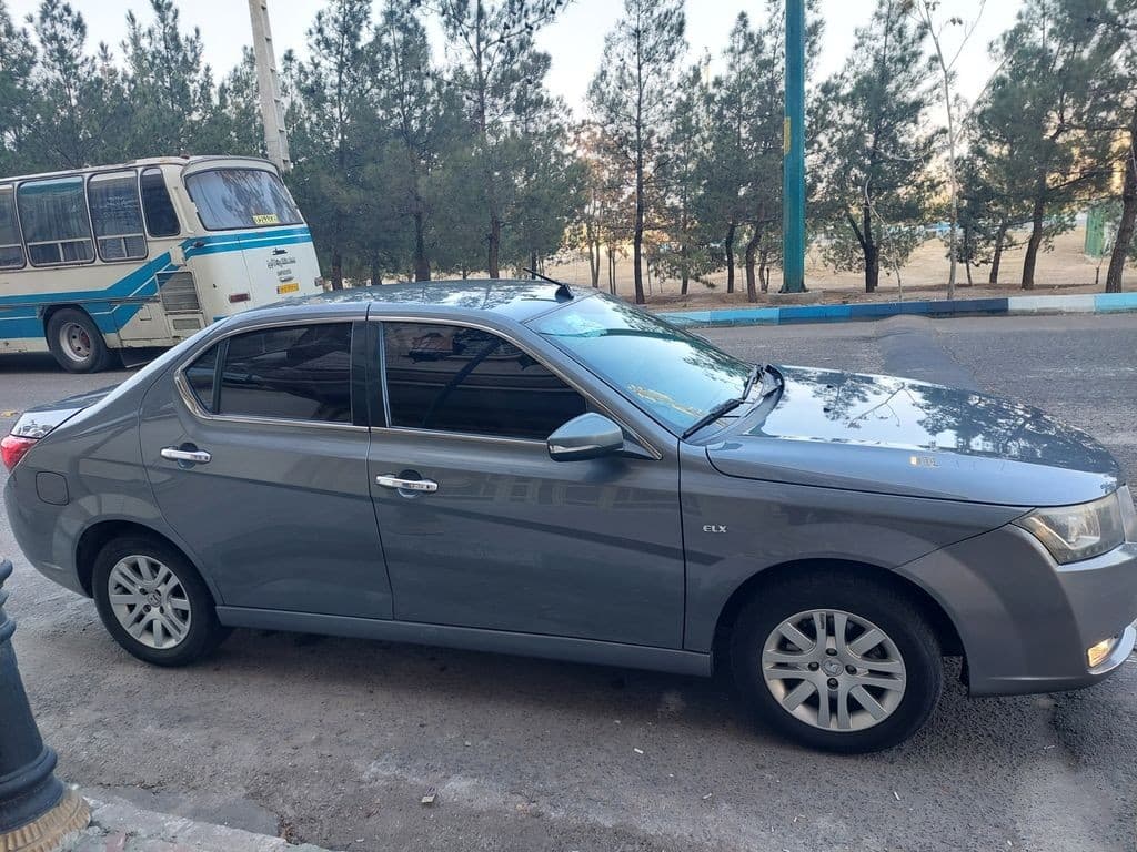 دنا پلاس مدل ۹۸ - Image 1