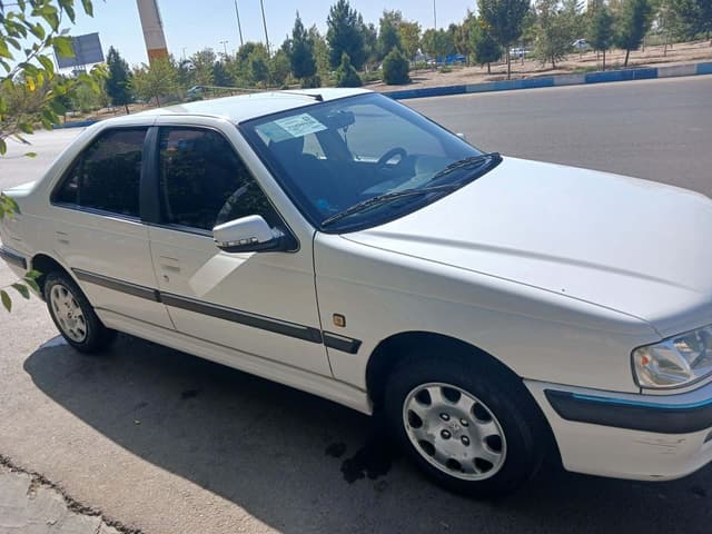 پژو پارس XU7 مدل ۹۸