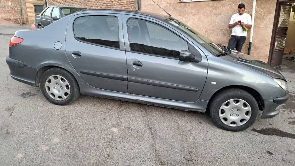 پژو Sd 206 v8مدل ۹۳ - Image 1