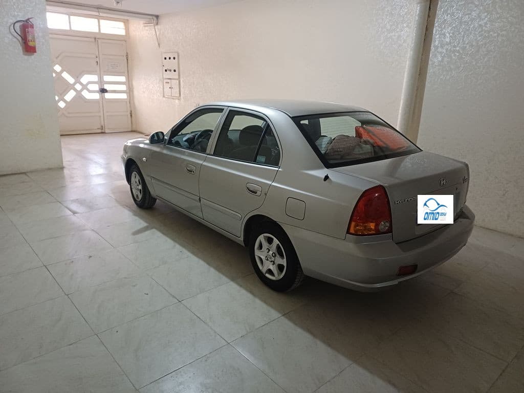هیوندا ورنا - Image 1