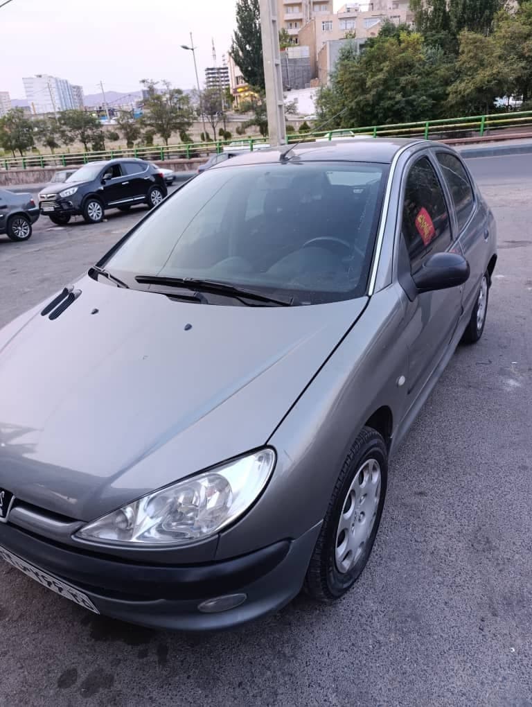 پژو ۲۰۶ - Image 1