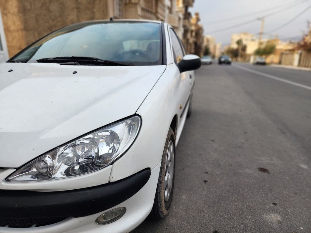 پژو 206 تیپ ۲ - Image 1