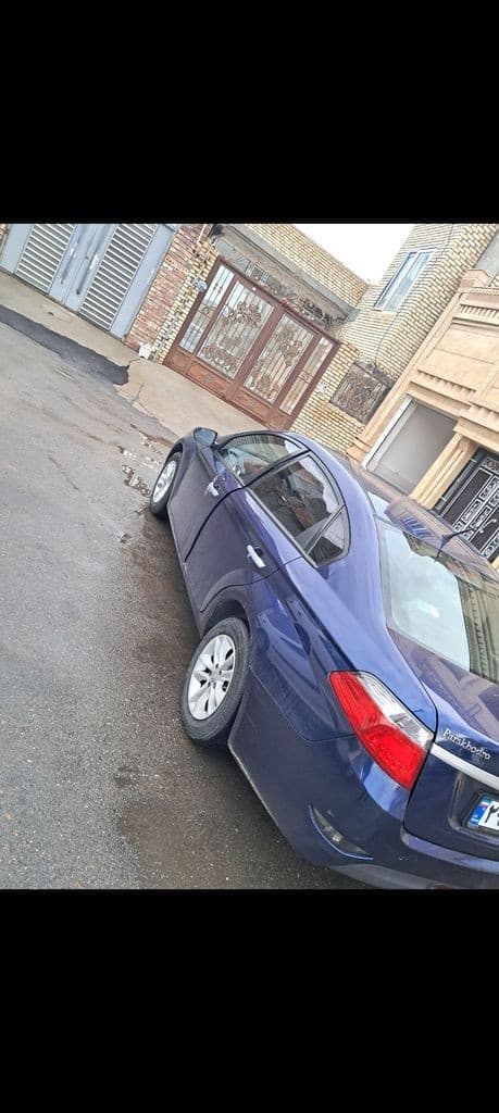 برلیانس ۳۳۰ موتور بزرگ اتومات - Image 1