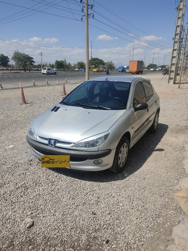 پژو 206تیپ 2مدل83 - Image 1