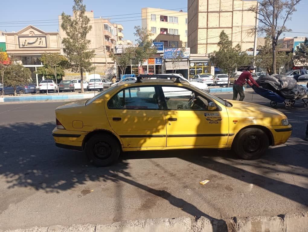 تاکسی سمند مدل ۱۳۸۴ - Image 1