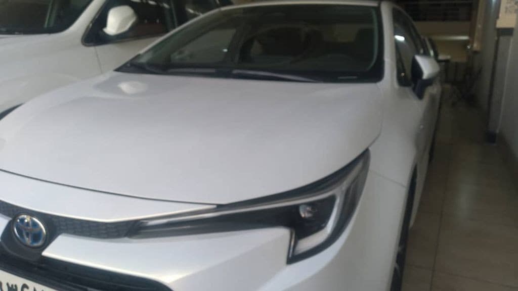 تویوتا لوین هیبرید مدل ۱۴۰۳ - Image 1