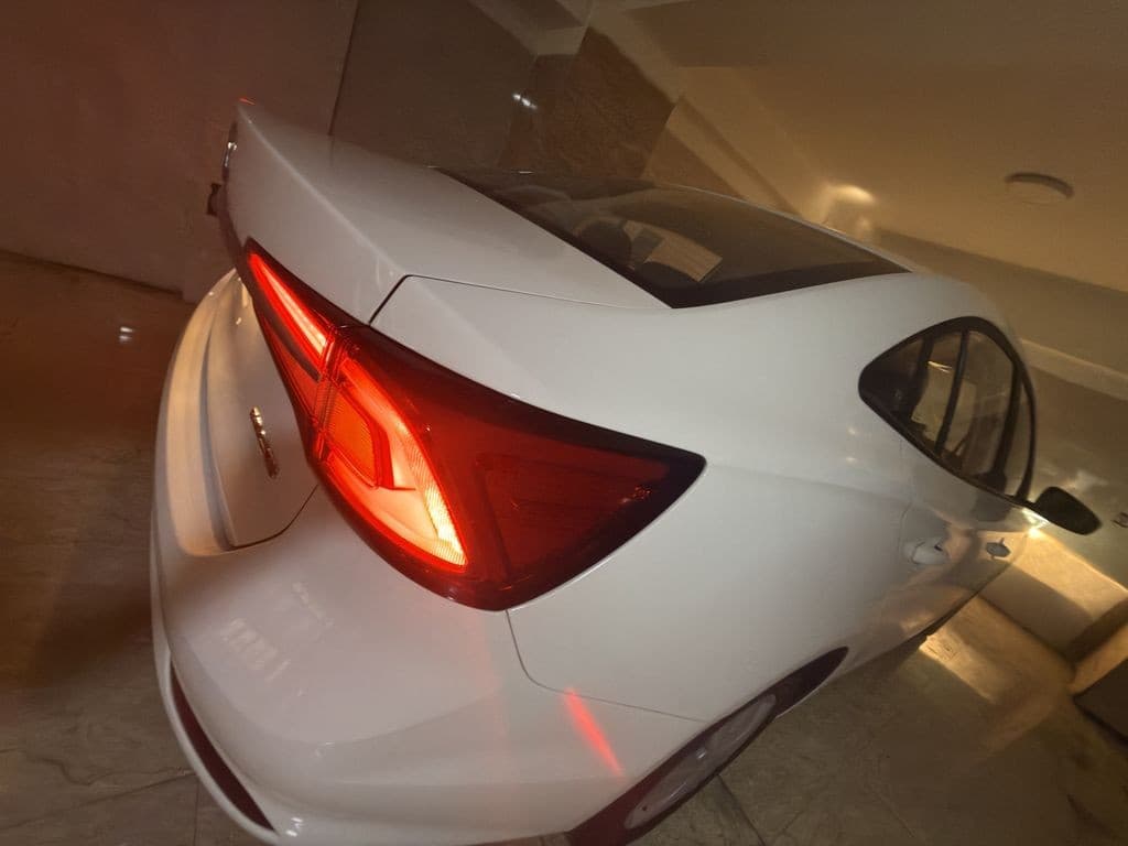 Mg 5 ام جی دنده ۲۰۲۵ - Image 1