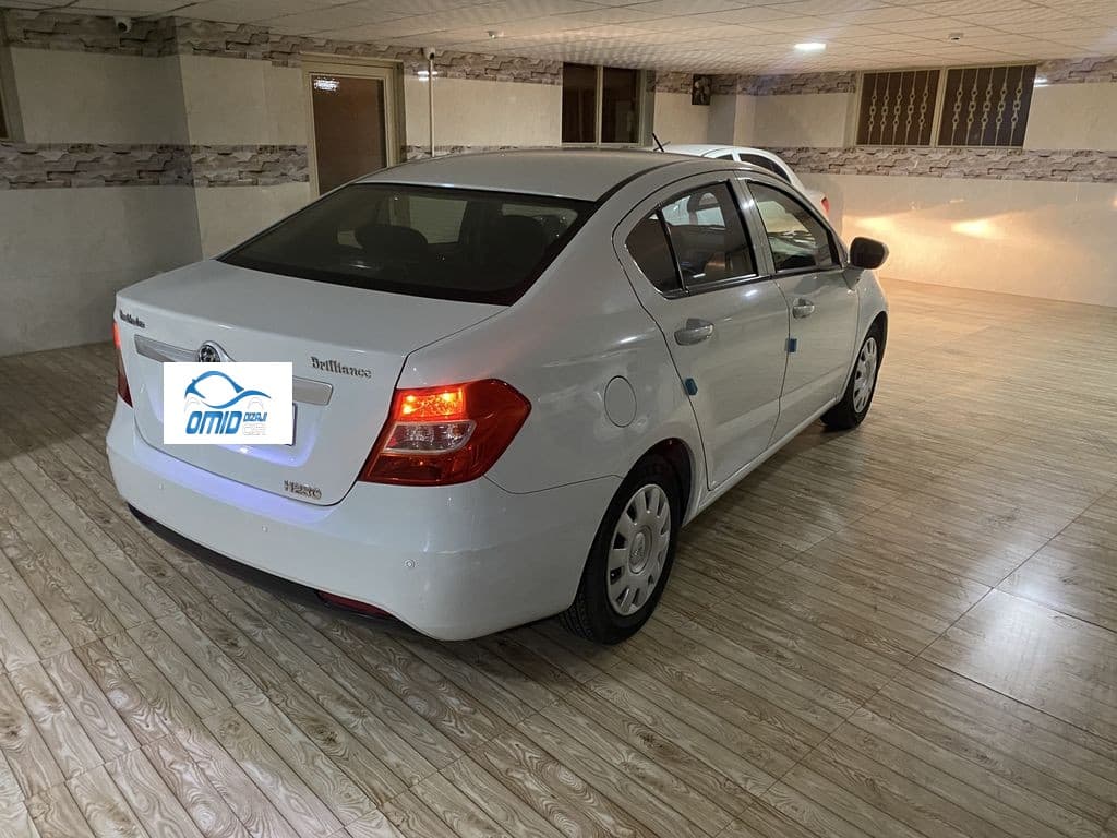 برلیانس h230 بدون رنگ همراه با سیستم - Image 1