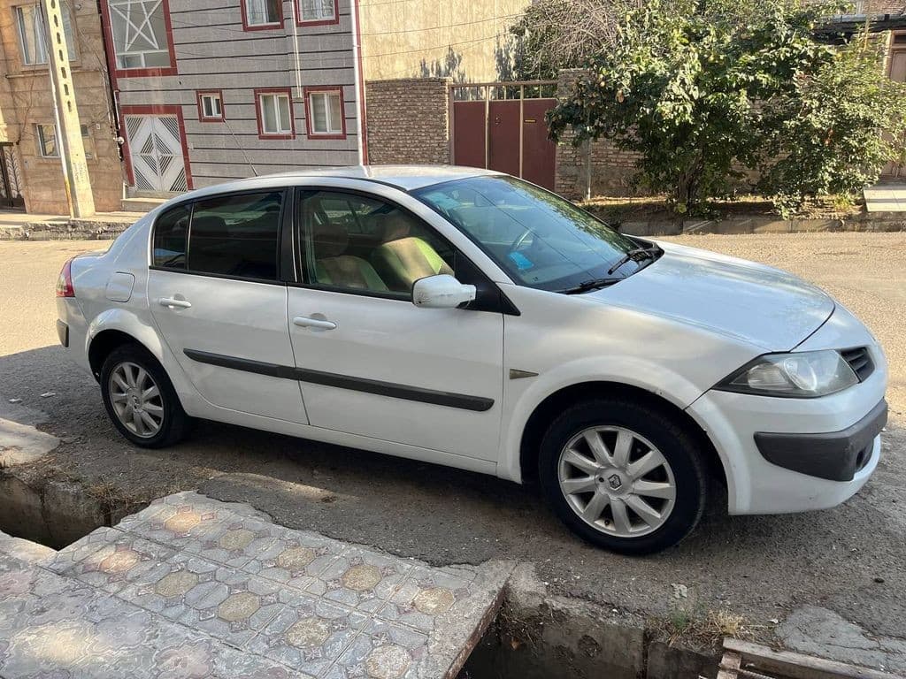 مگان 2000 اتومات 90 - Image 1