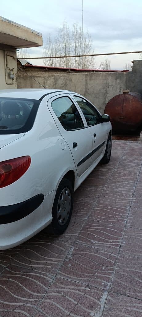 پژو 206 اس دی مدل 93 - Image 1