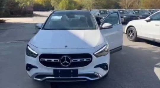 بنز gla200 مدل 2025خشک - Image 1