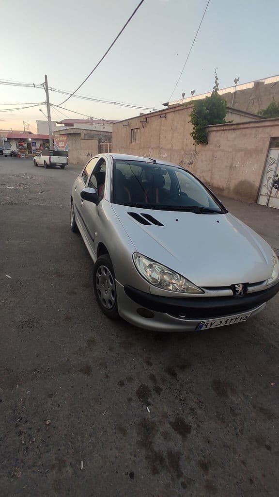 206تیپ دو - Image 1