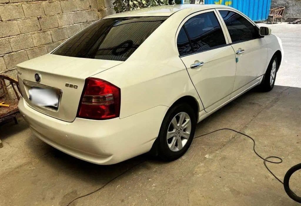 لیفان ۶۲۰ درحد بدون رنگ - Image 1