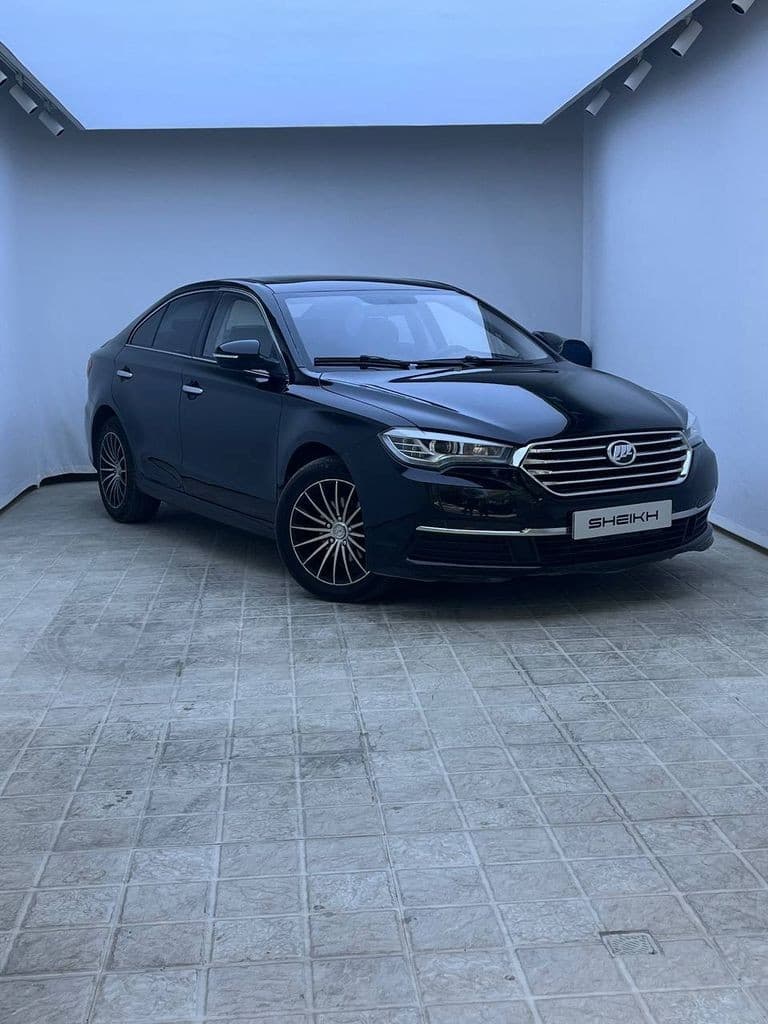 لیفان ۸۲۰مشکی - Image 1