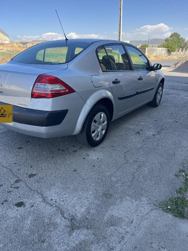 مگان ۸۸ بدون رنگ - Image 1