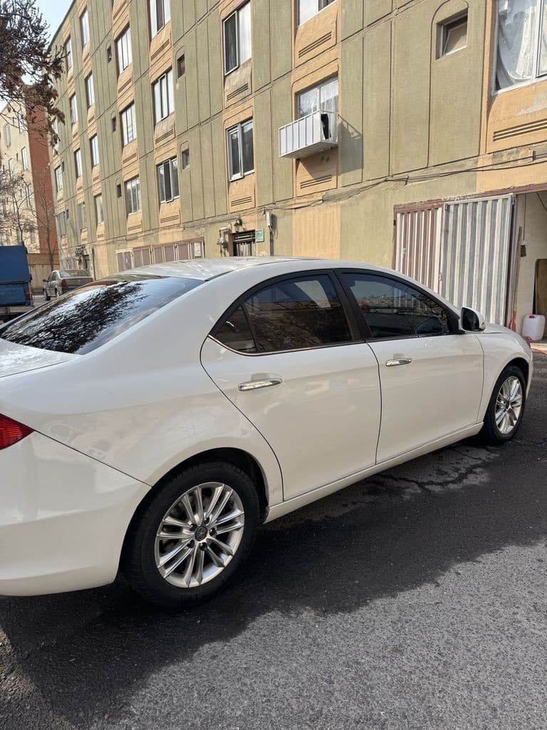 جک اتوماتیک j5 - Image 1