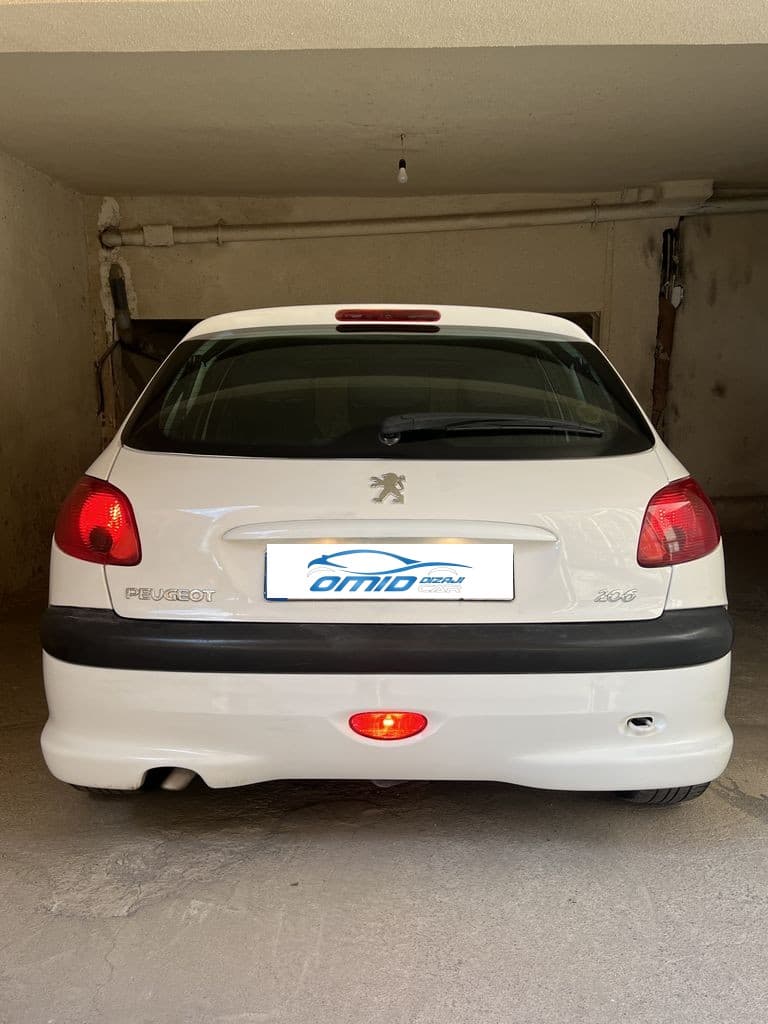 پژو ۲۰۶ مدل ۱۳۸۸ تیپ ۲ - Image 1
