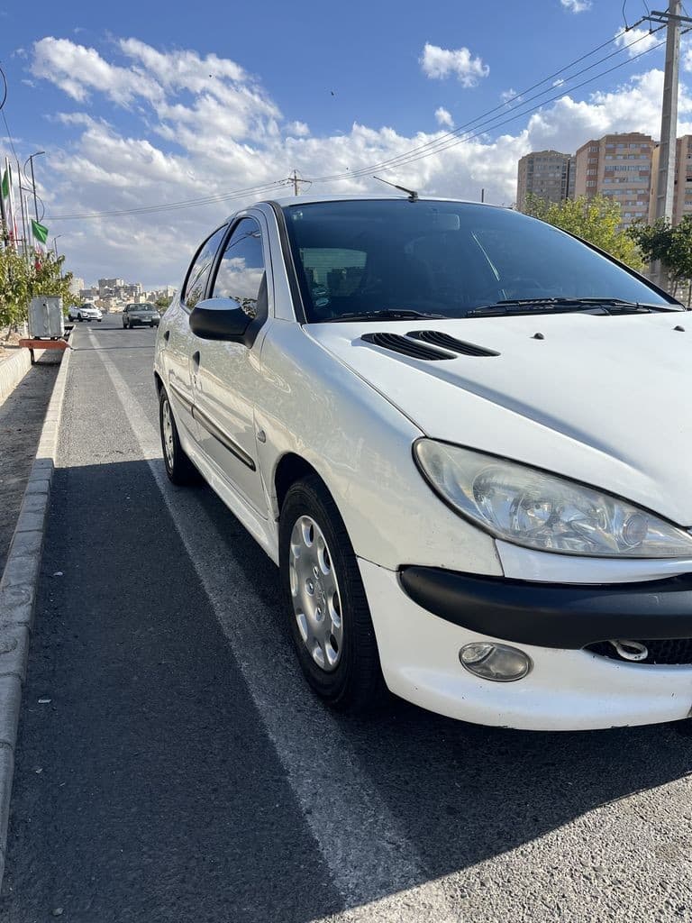 پژو ۲۰۶ مدل ۸۸ دور رنگ - Image 1