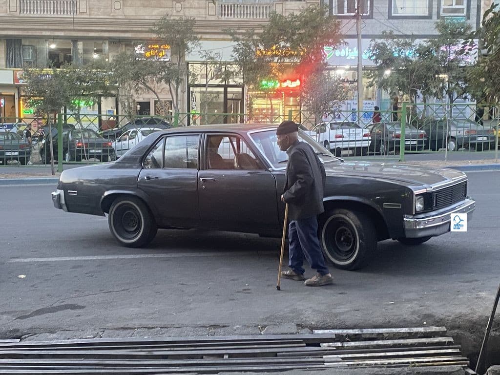 شورلت نوا خاکستری - Image 1