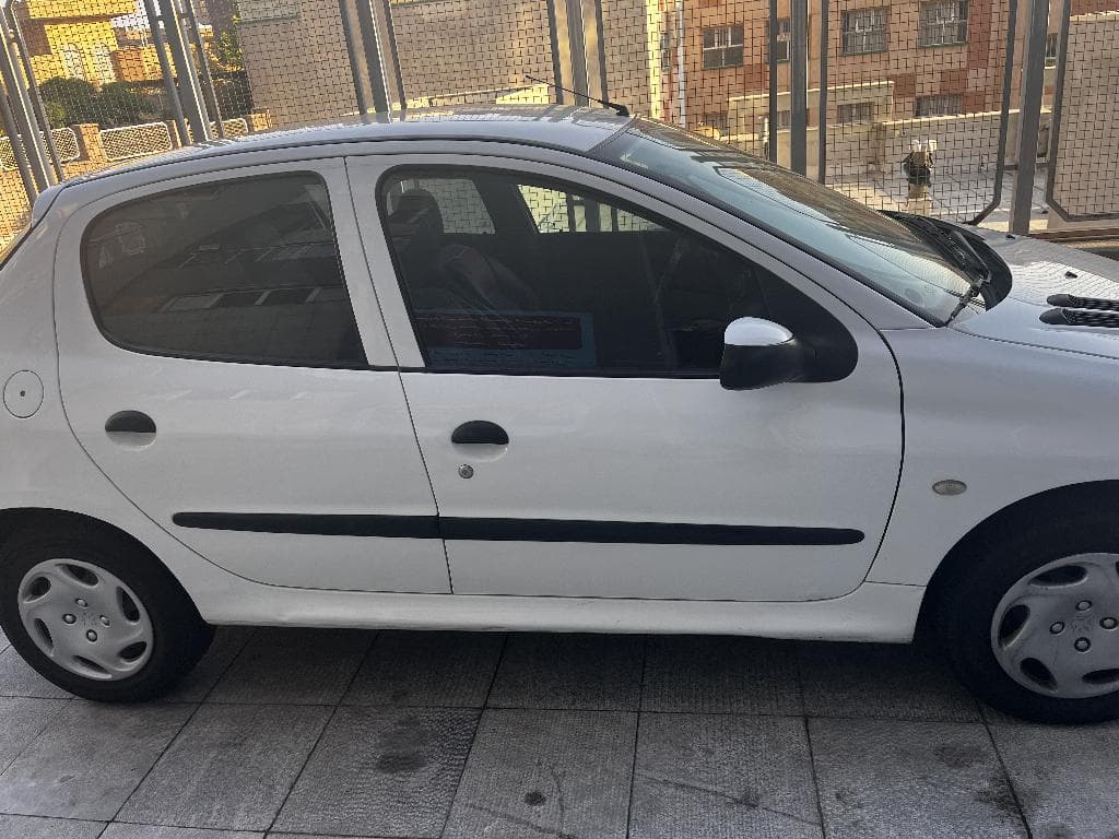 پژو 206تیپ 5مدل95 - Image 1