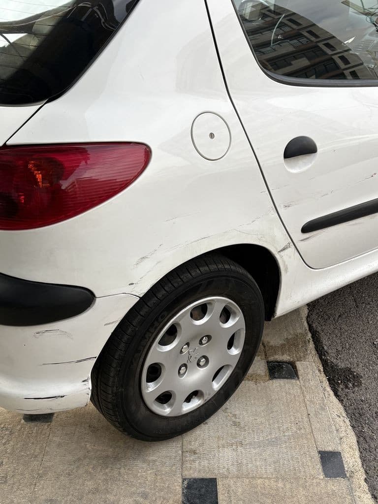 ۲۰۶ تیپ ۵ مدل۹۳ - Image 1