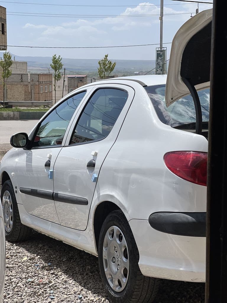 206sd مدل ۹۶ بی رنگ - Image 1