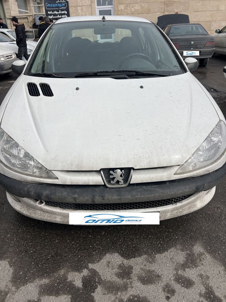 پژو ۲۰۶ اس دی - Image 1