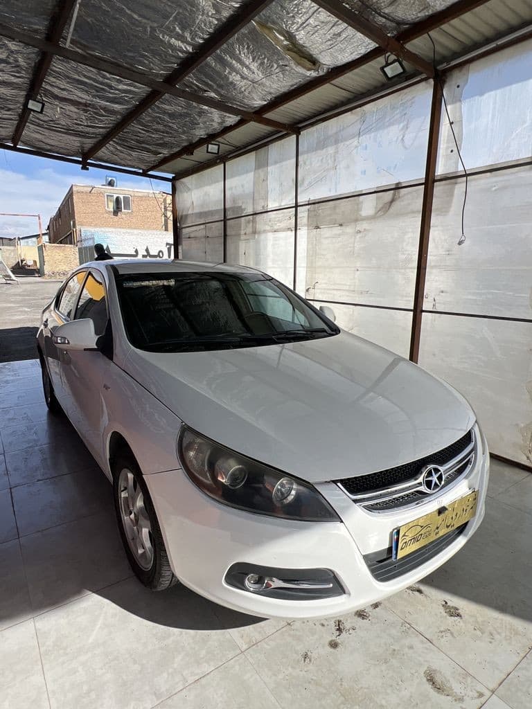 جک j5مدل92 - Image 1