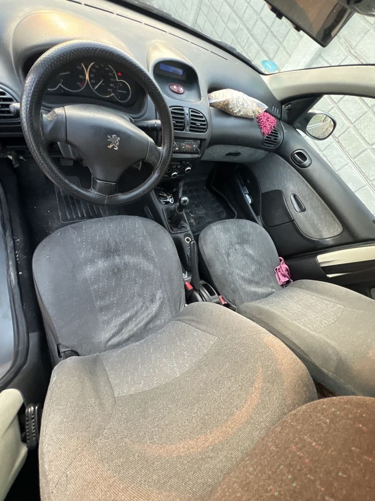 پژو 206تیپ2مدل89 - Image 1