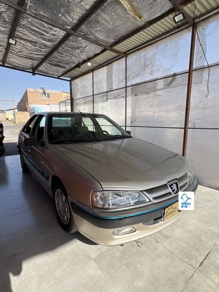 پژو پارس مدل 82 - Image 1