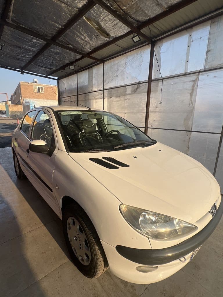 پژو206تیپ۲مدل1400 - Image 1