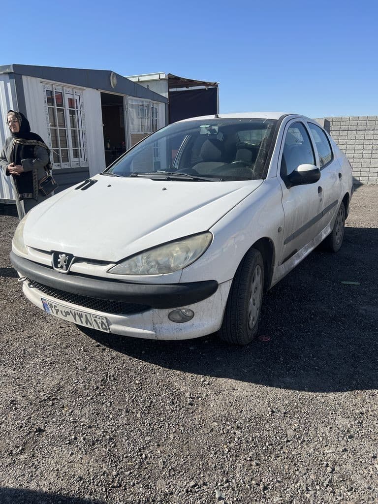 اس دی206v8 - Image 1