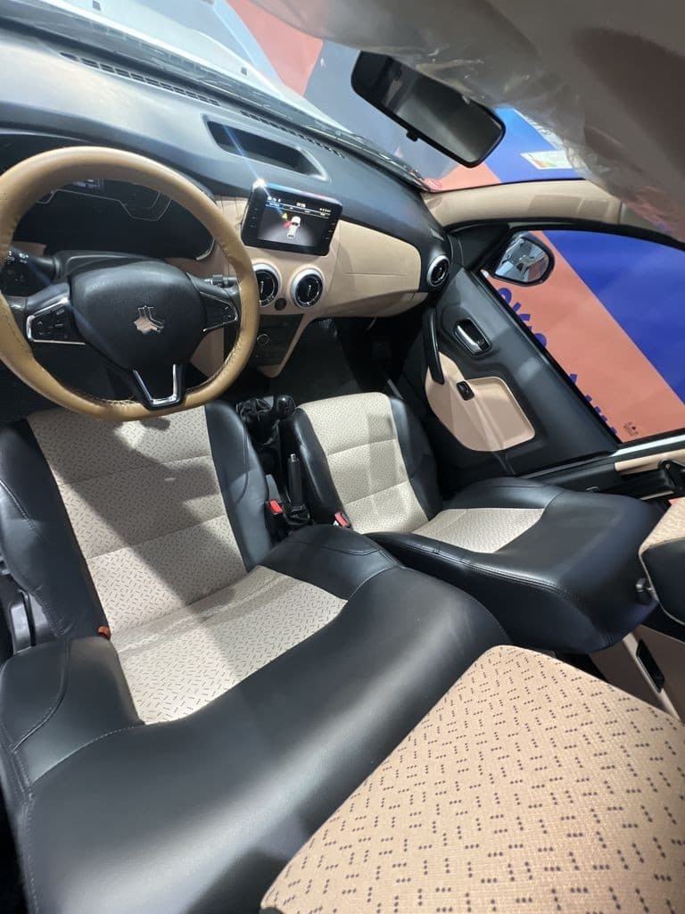 اطلس مدل 1403 سانروف دار - Image 1