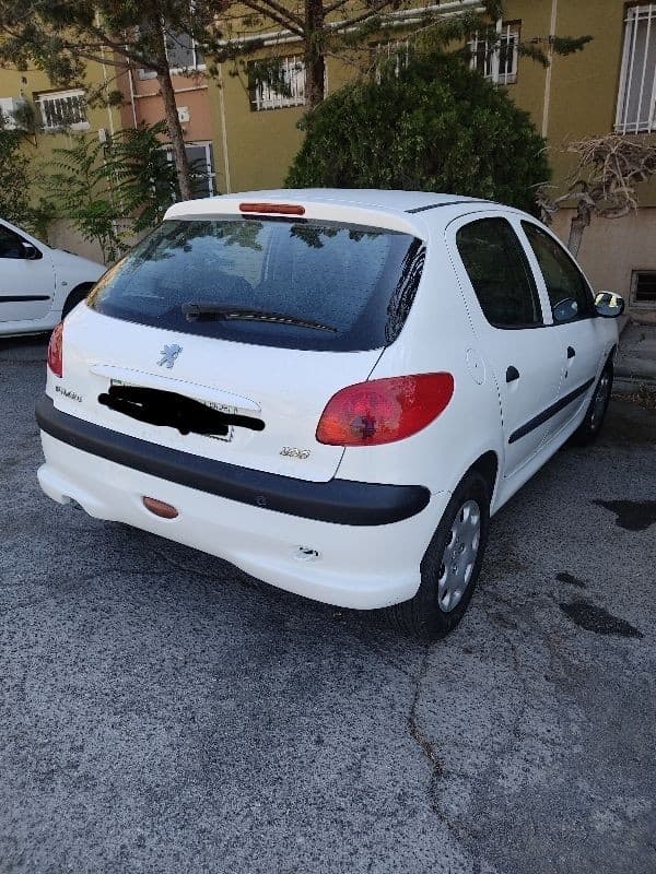 پژو ۲۰۶ تیپ ۵ مدل ۹۳ - Image 1