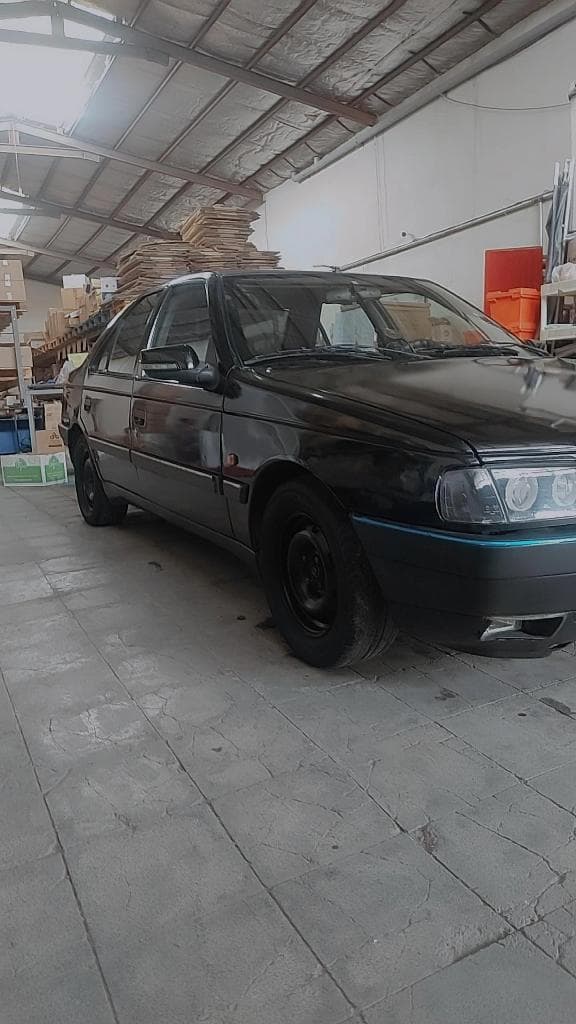 پژو ۴۰۵ - Image 1