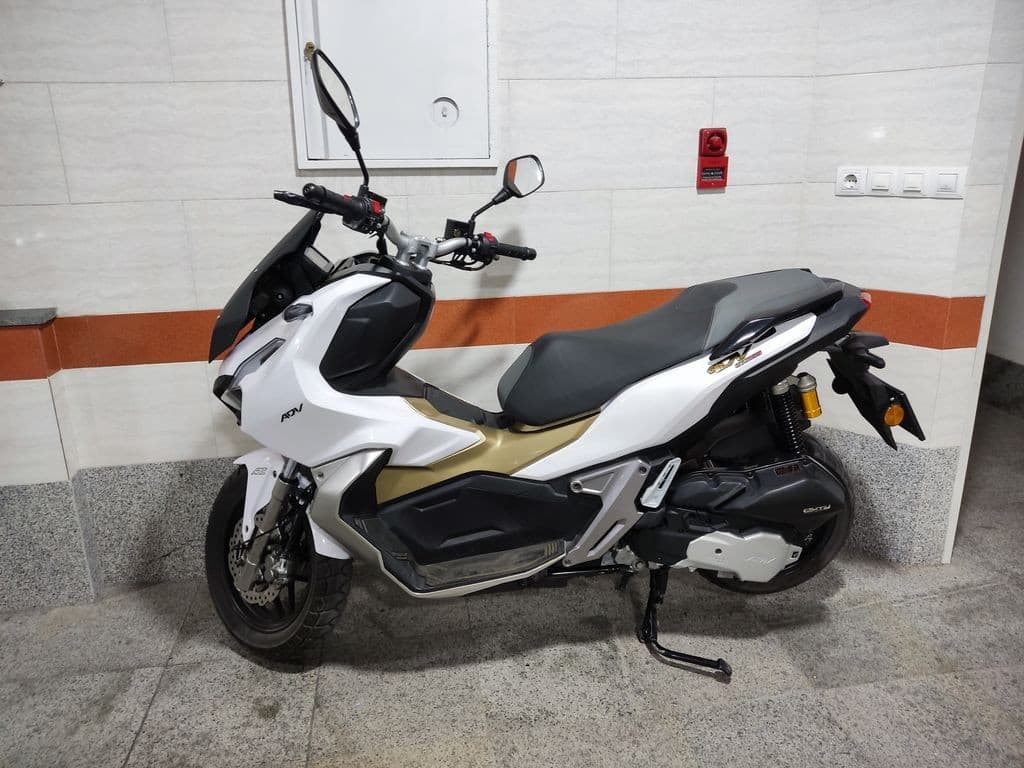 موتور Adv 150 - Image 1