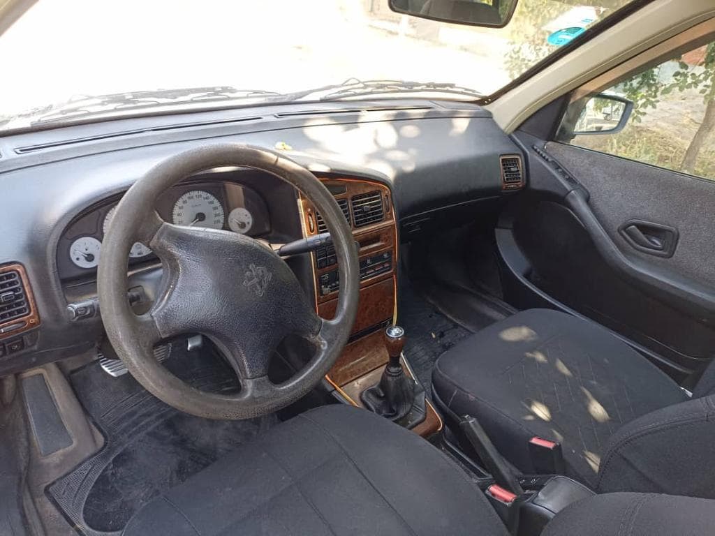 پژو پارس ساده - Image 1