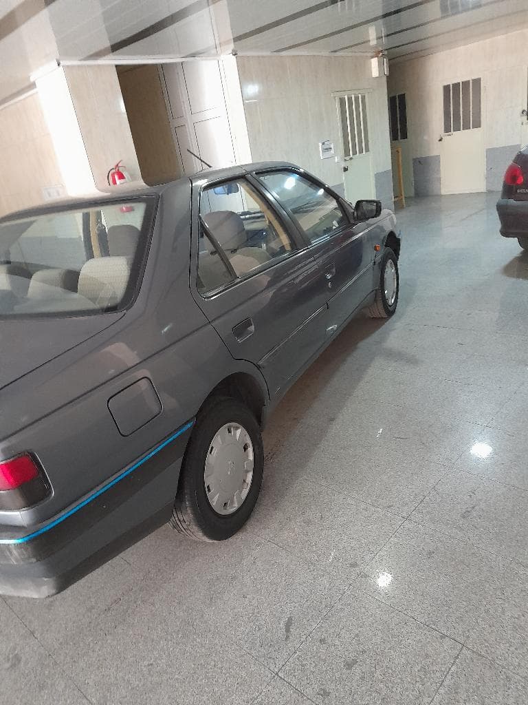 پژو ۴۰۵ دوگانه بدون رنگ - Image 1