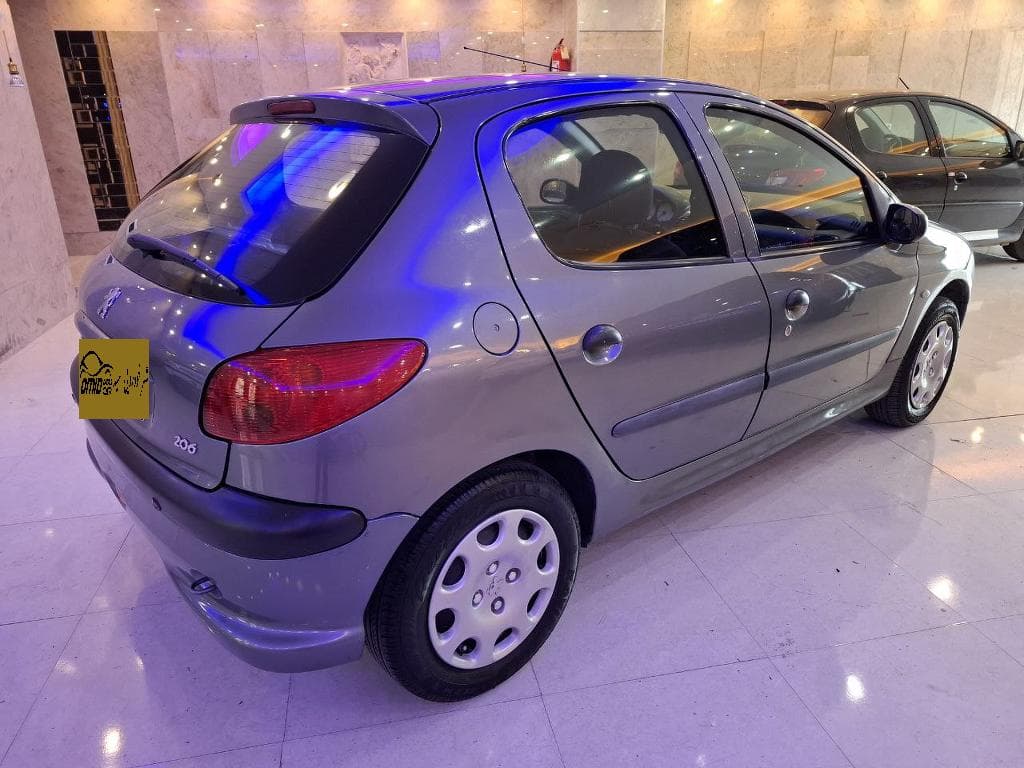 پژو ۲۰۶ خاکستری تیپ ۵ مدل ۹۶ - Image 1