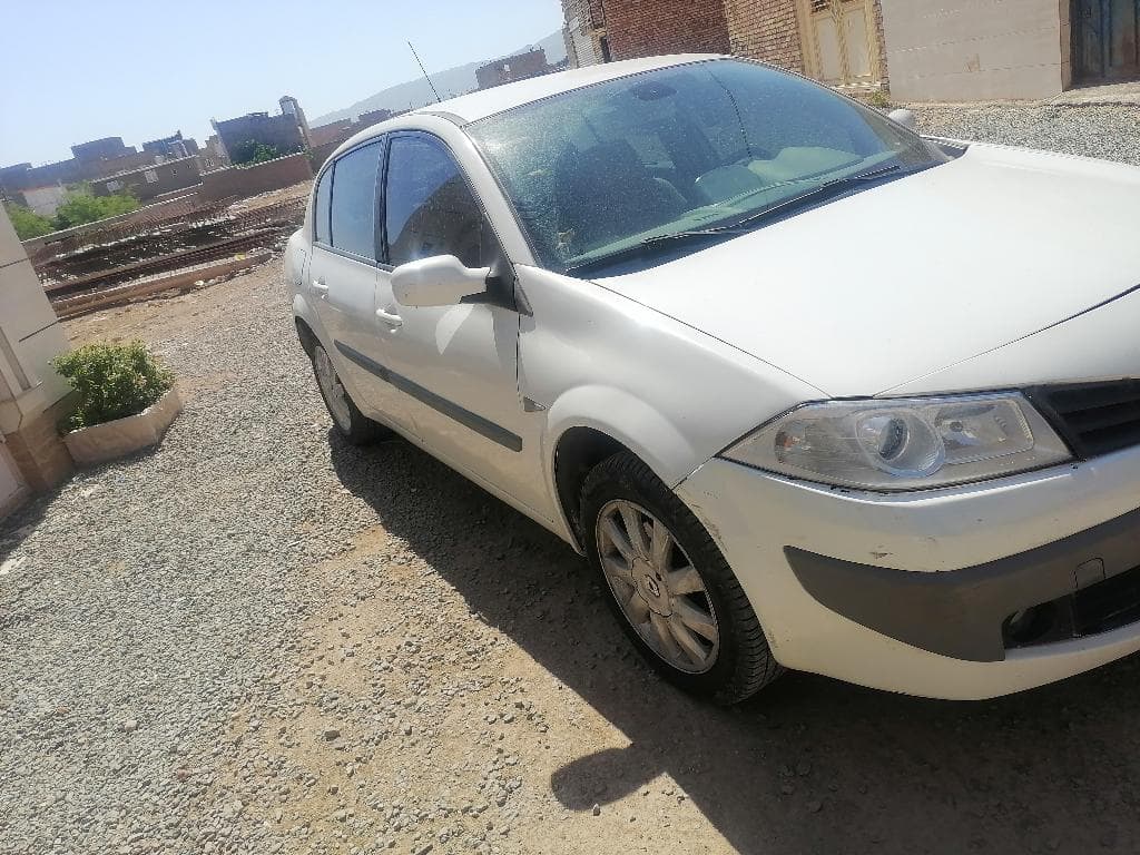 رنو مگان 2000 اتوماتیک سالم مدل 90 - Image 1