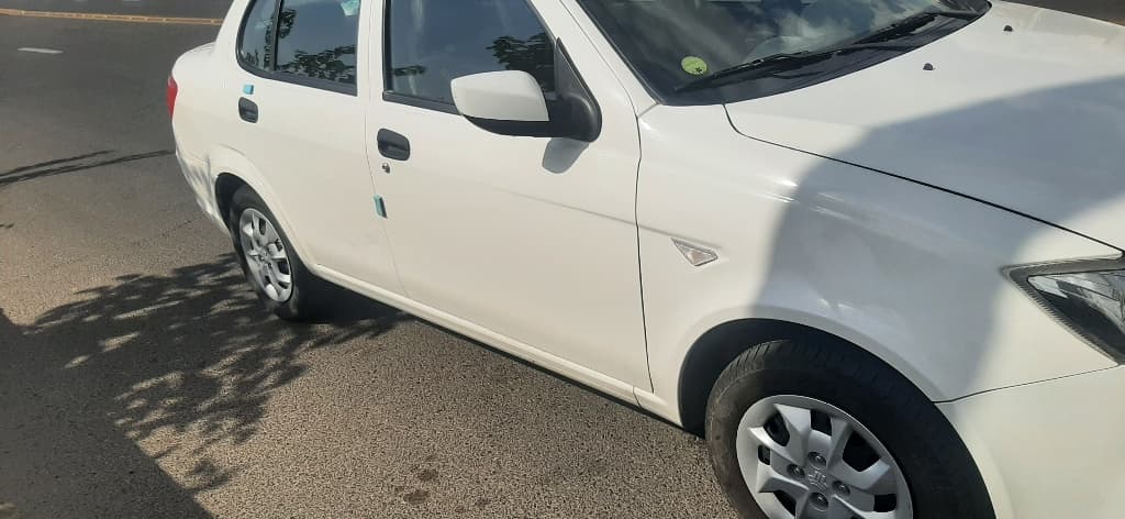 سایناS مدل ۱۴۰۳ - Image 1