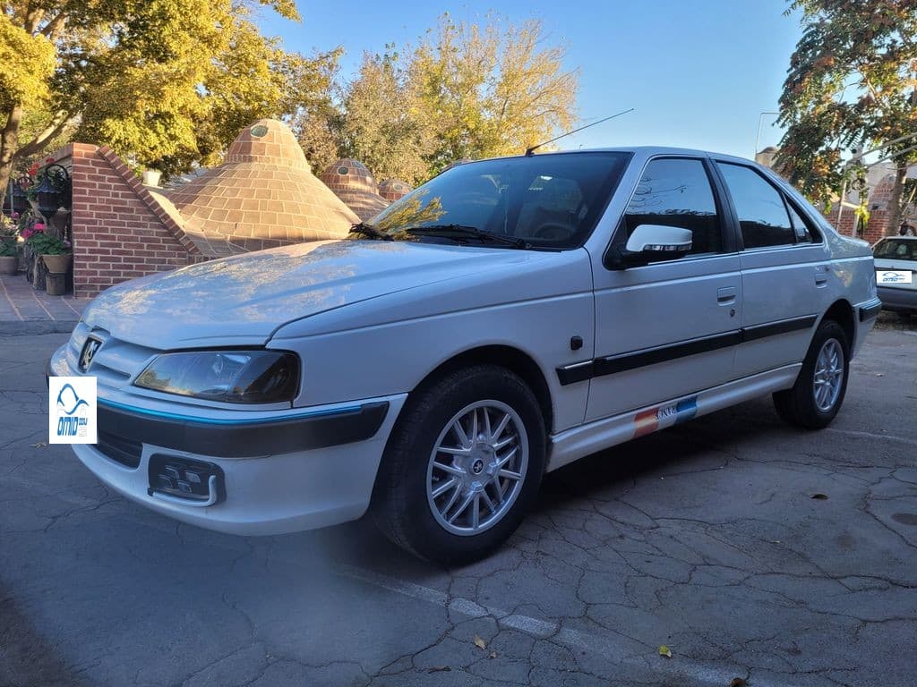 پژو پارس یه کاپوت رنگ مابقی بی رنگ شاسیها پلمپ - Image 1