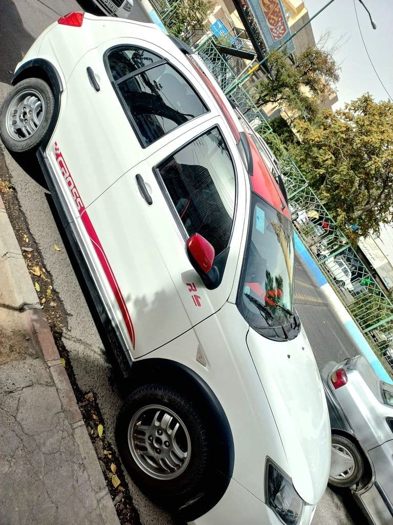 خودروکوییک R سفیدقرمز - Image 1