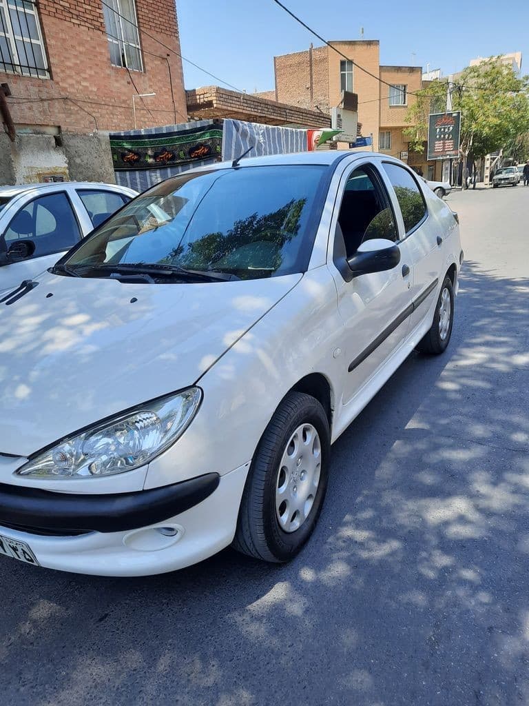 پژو 206 sd V8 - Image 1