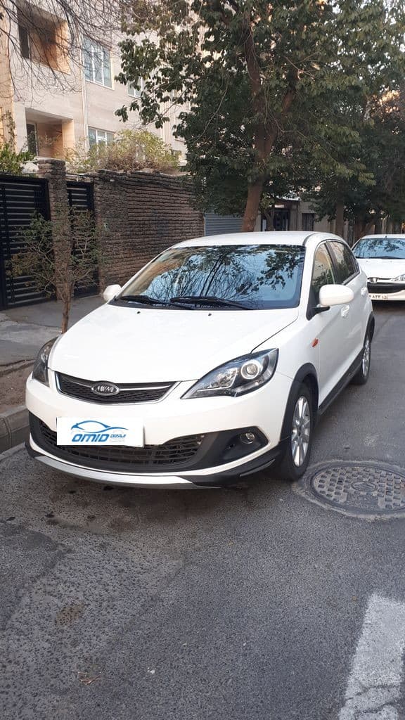 ام وی ام ۳۱۵ اسپرت لاکچری - Image 1