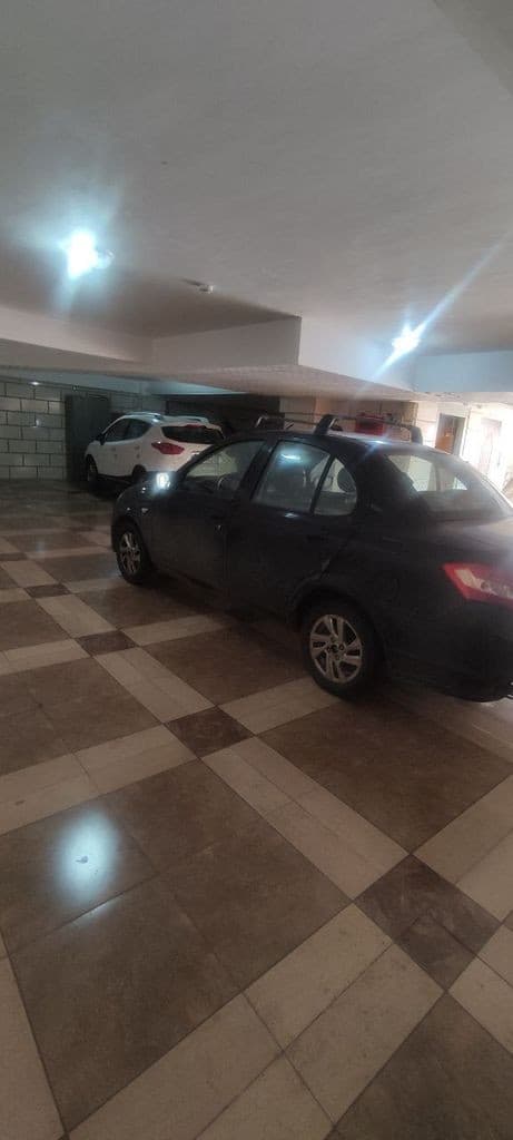 ساینا ۹۸ دنده کم کارکرد - Image 1